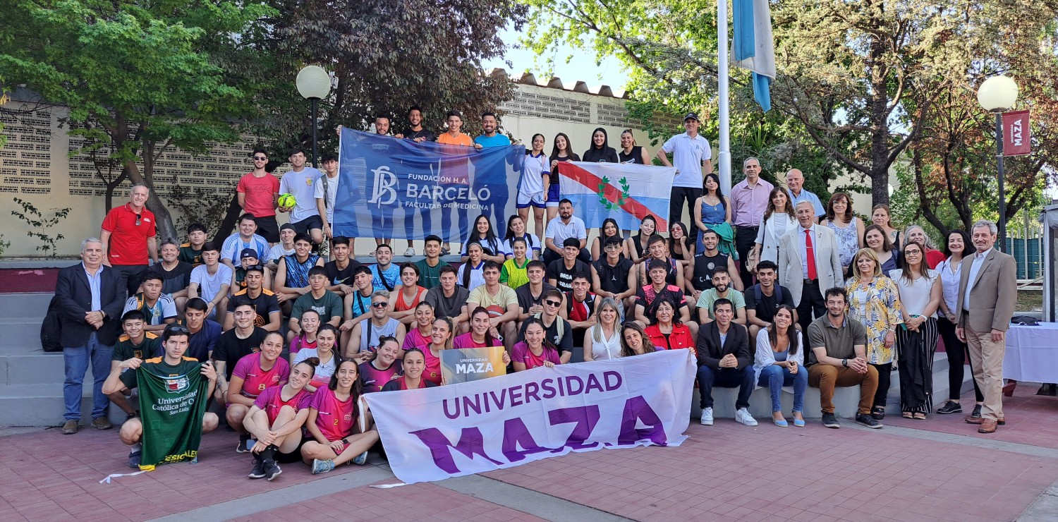 Estudiantes de sede La Rioja participaron en el “7º encuentro deportivo RADU”